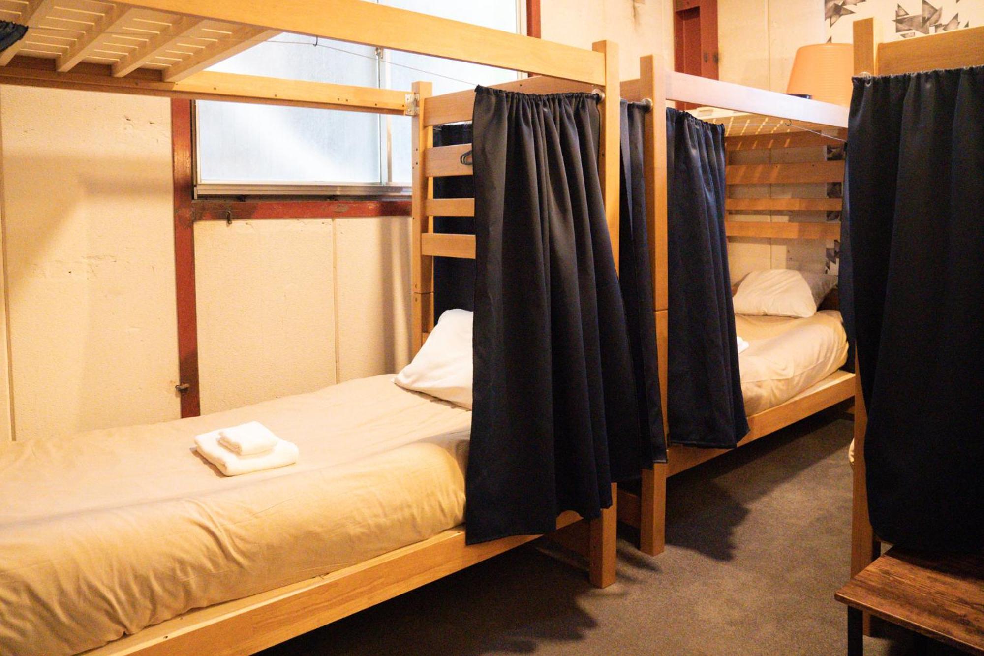 Fan! Aburatsu Hostel Nichinan Bagian luar foto